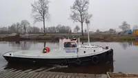 PUSH AND TOW BOAT